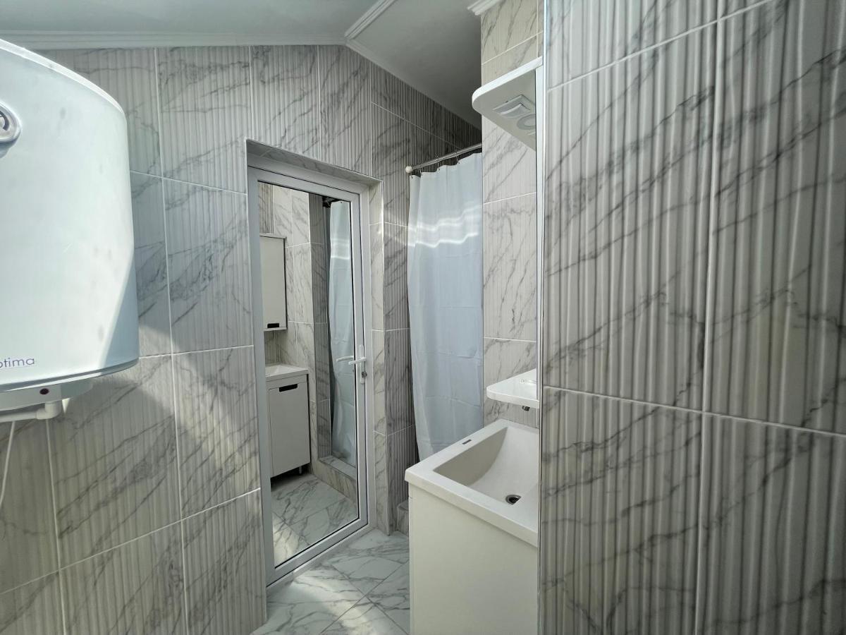 Villa Aeroport Розовый Дом Chişinău Extérieur photo