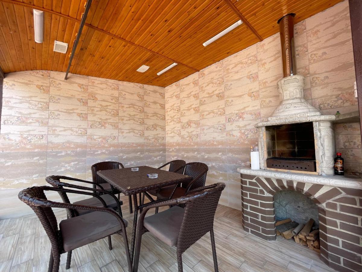 Villa Aeroport Розовый Дом Chişinău Extérieur photo